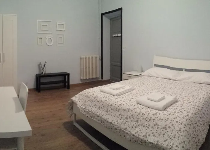 La Cornice Guesthouse Roma